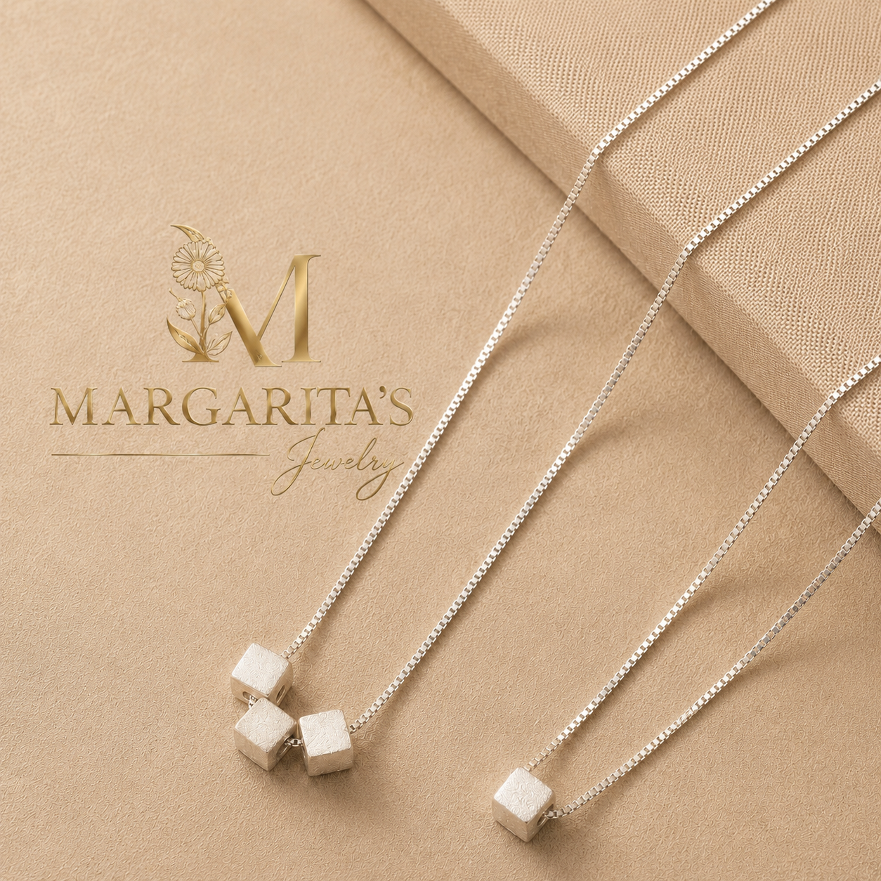 Carol necklace